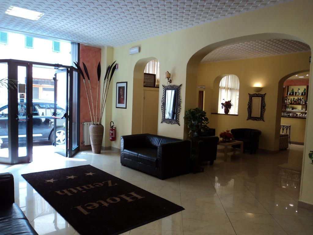 Zenith Hotel Монтекатини Терме Екстериор снимка