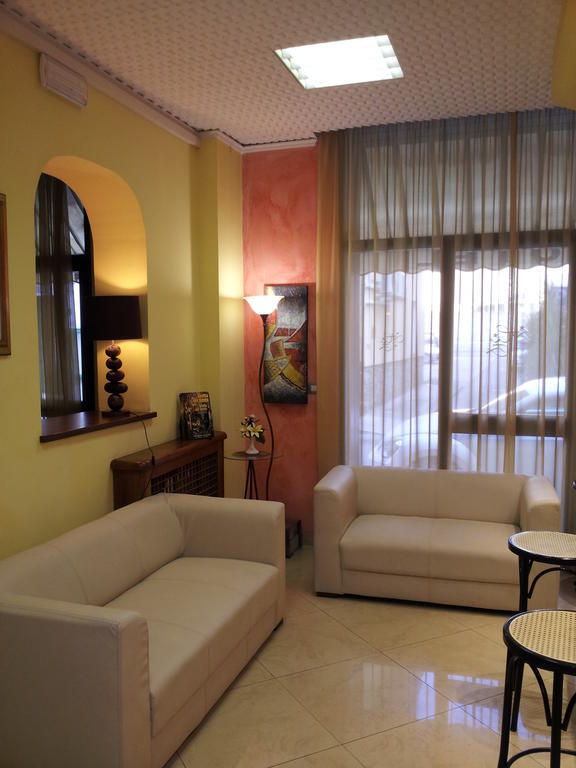 Zenith Hotel Монтекатини Терме Екстериор снимка